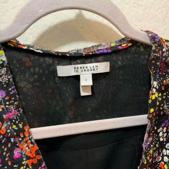 DEREK LAM 10 Crosby Top size 2 Sleeveless viscose Silk Floral Blouse  tank - Picture 3 of 6